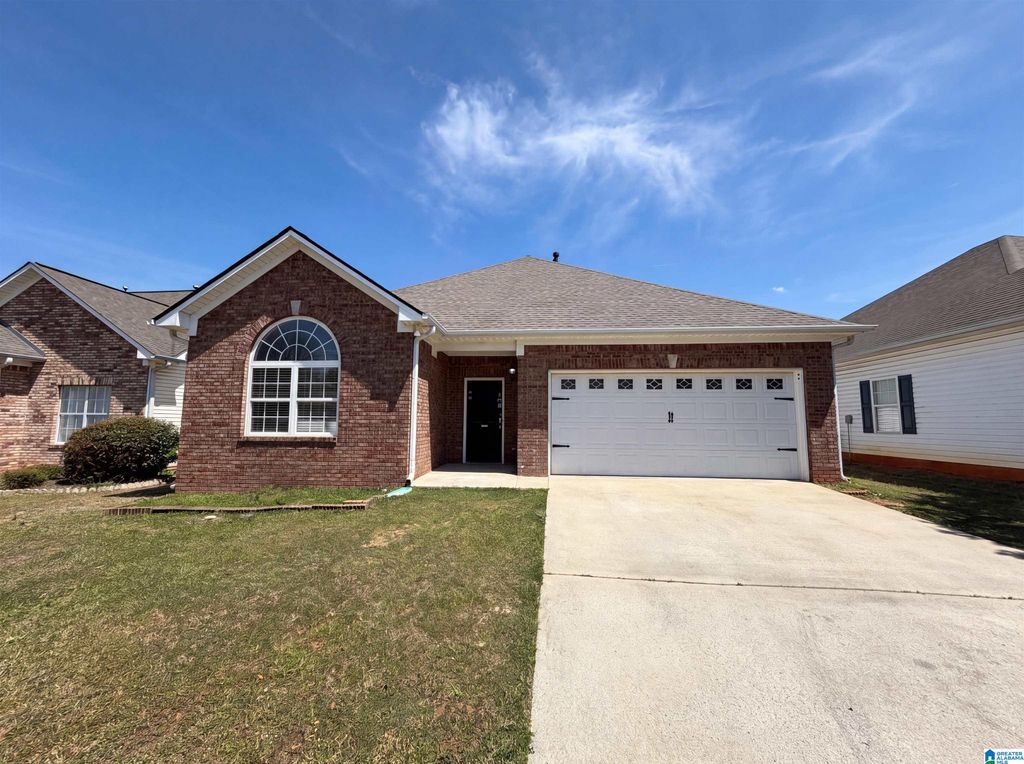 8684 CEDAR SPRINGS CIRCLE, Leeds, AL 35094