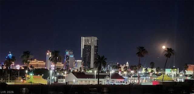 3954 Delos Drive, Las Vegas, NV 89103
