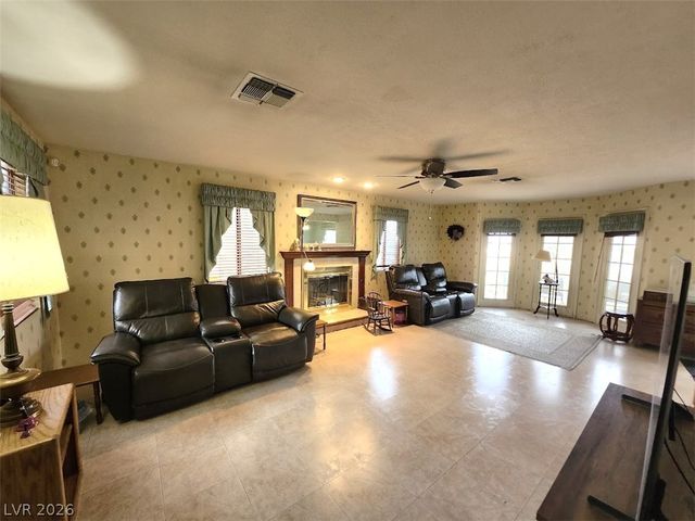 3954 Delos Drive, Las Vegas, NV 89103
