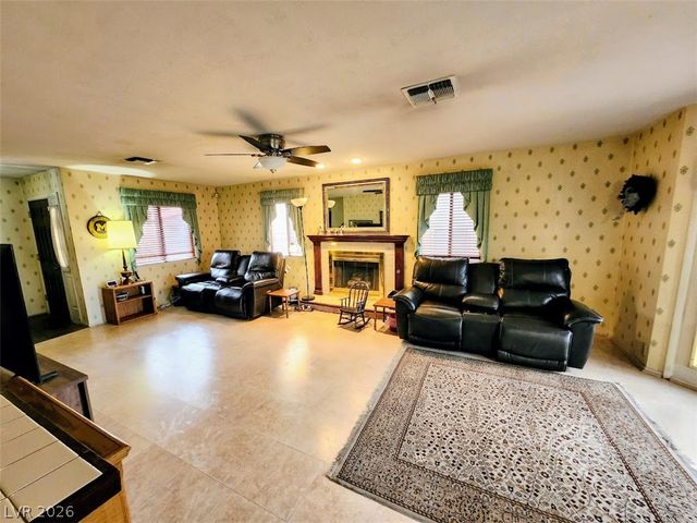 3954 Delos Drive, Las Vegas, NV 89103