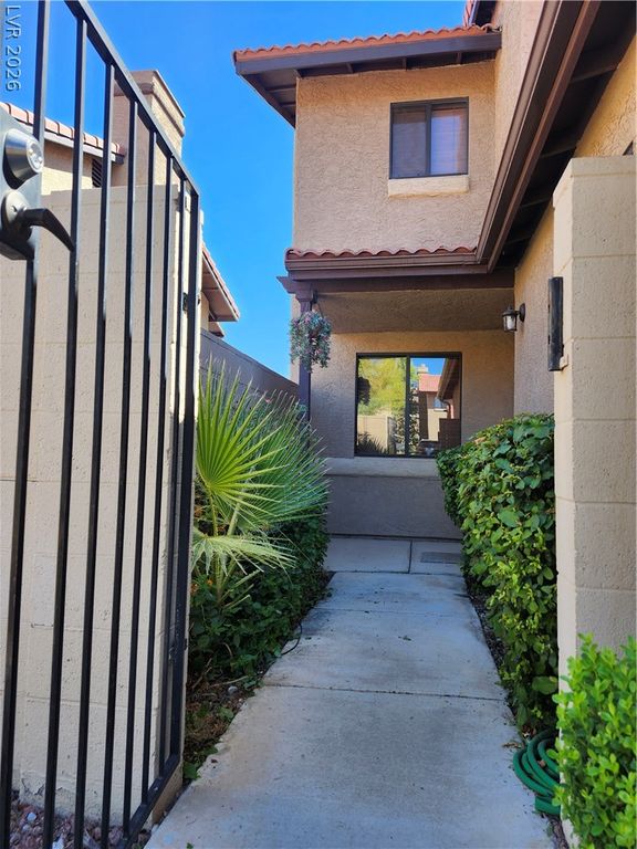 3954 Delos Drive, Las Vegas, NV 89103 — photo 3