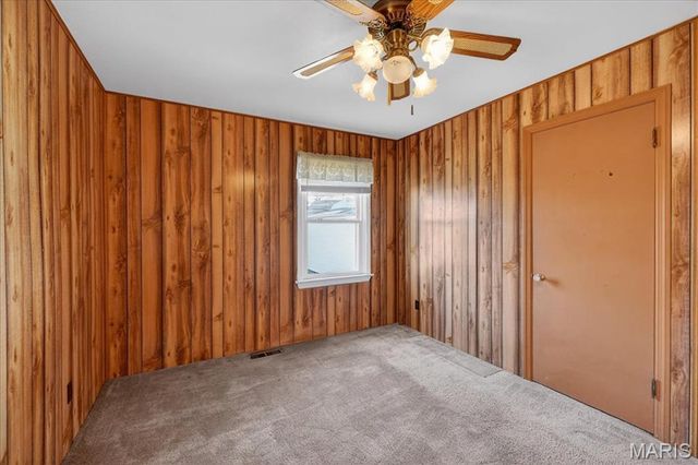 1 Wescott Drive, Florissant, MO 63031