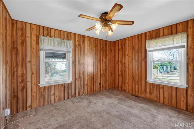 1 Wescott Drive, Florissant, MO 63031