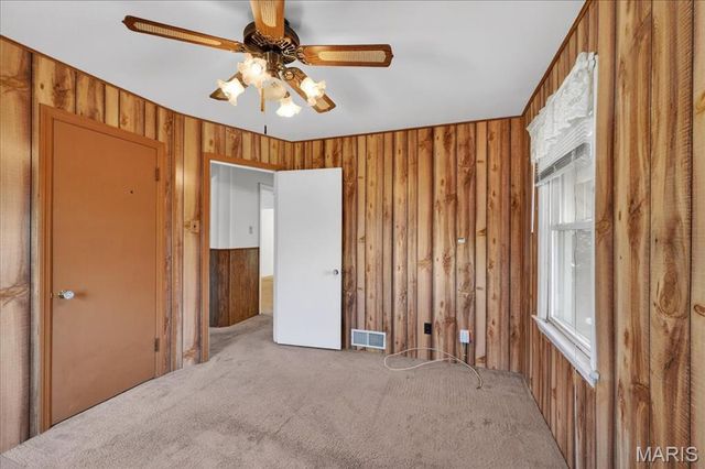 1 Wescott Drive, Florissant, MO 63031