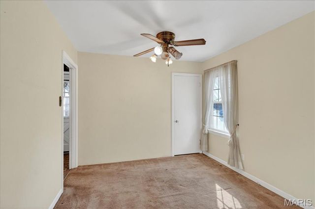 1 Wescott Drive, Florissant, MO 63031