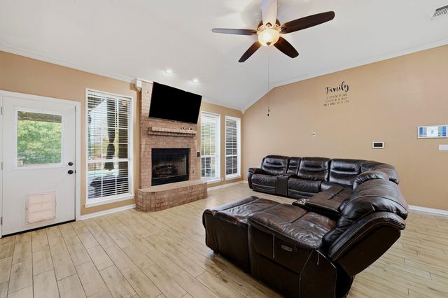 118 Ginger Drive, Pottsboro, TX 75076