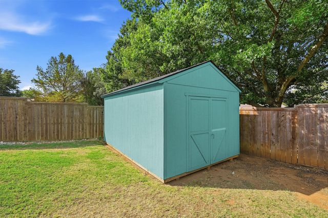 118 Ginger Drive, Pottsboro, TX 75076