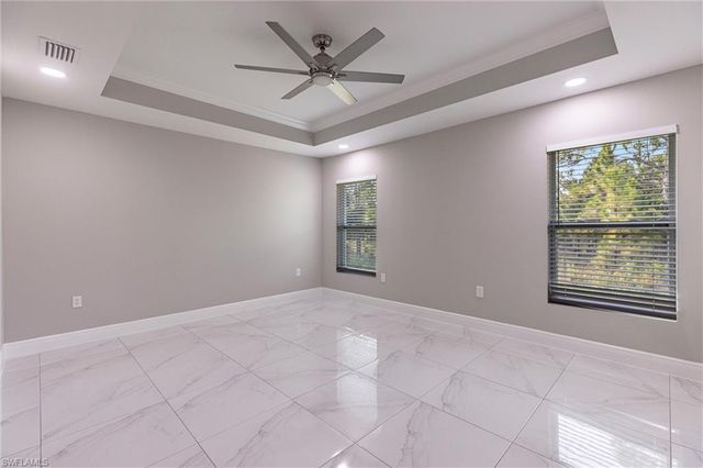 912 Thompson AVE, Lehigh Acres, FL 33972
