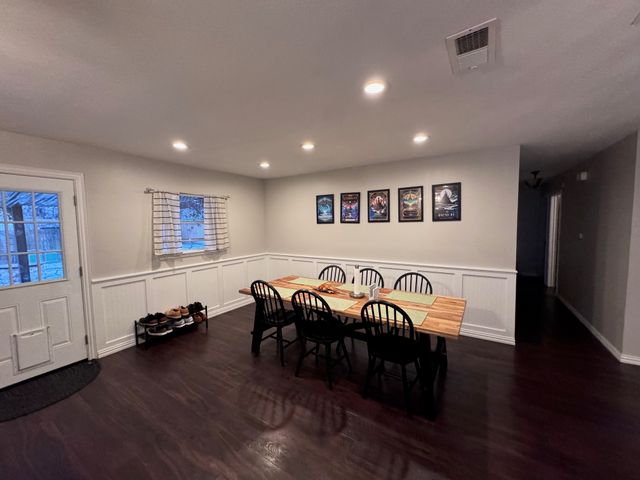 2732 Foxcroft Circle, Denton, TX 76209