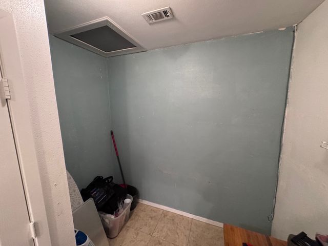 2732 Foxcroft Circle, Denton, TX 76209