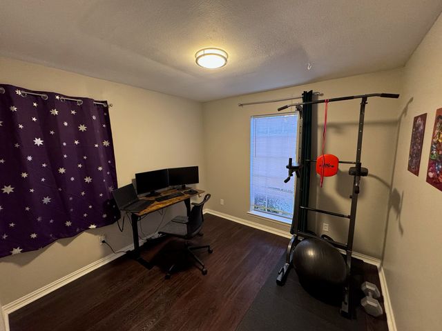 2732 Foxcroft Circle, Denton, TX 76209