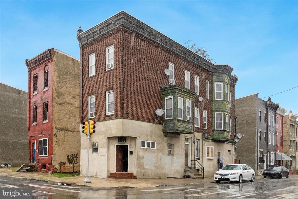 2401 N 15TH ST, Philadelphia, PA 19132