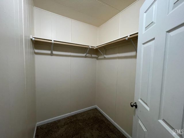 97 Cinnamon Lane, Bakersfield, CA 93308