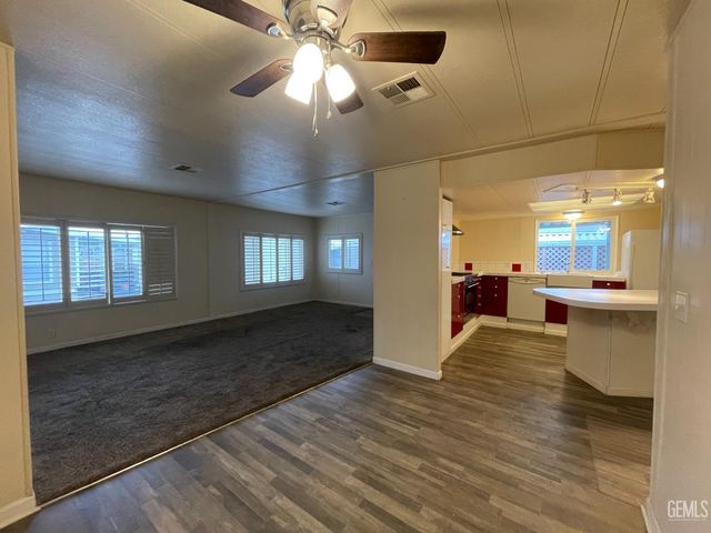 97 Cinnamon Lane, Bakersfield, CA 93308