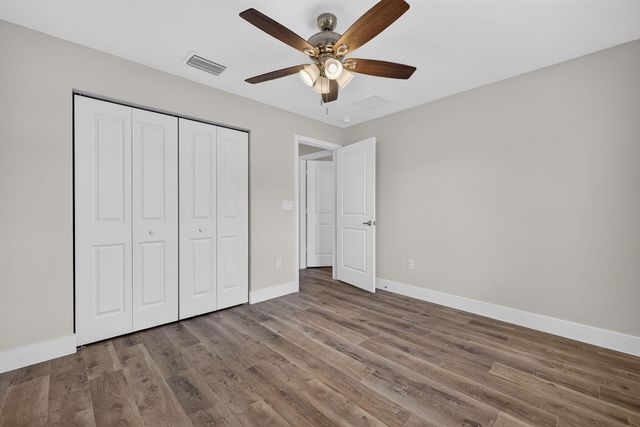 1517 SW Aledo Lane, Port St. Lucie, FL 34953