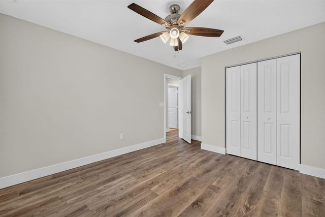 1517 SW Aledo Lane, Port St. Lucie, FL 34953