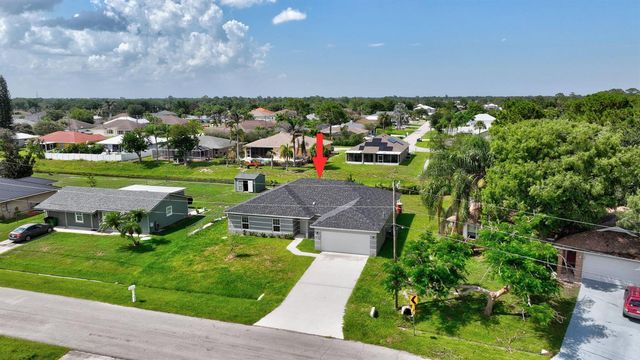 1517 SW Aledo Lane, Port St. Lucie, FL 34953