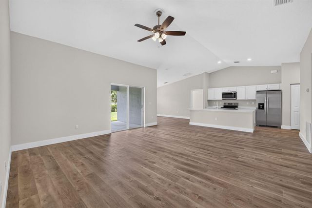 1517 SW Aledo Lane, Port St. Lucie, FL 34953