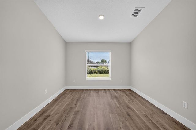 1517 SW Aledo Lane, Port St. Lucie, FL 34953