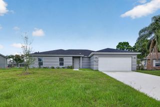 1517 SW Aledo Lane, Port St. Lucie, FL 34953