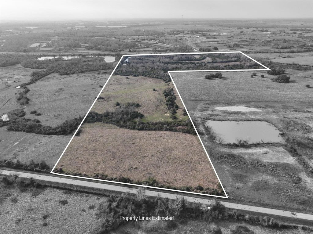 000 Schindler Road, Alleyton, TX 78935