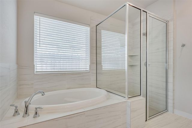 4326 Frankfurt LN, Round Rock, TX 78626