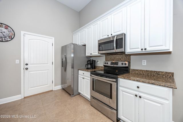 17017 Sago Drive, D'iberville, MS 39540