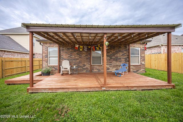 17017 Sago Drive, D'iberville, MS 39540