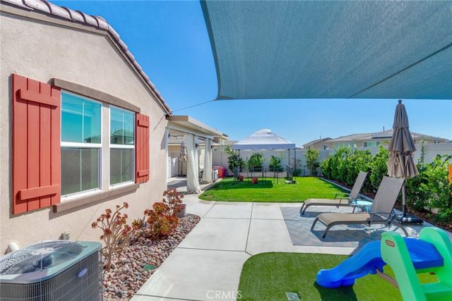 11412 Pinon, Yucaipa, CA 92399