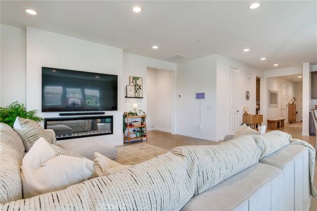 11412 Pinon, Yucaipa, CA 92399
