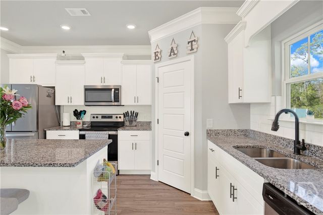 109 Big Cypress Court, Rincon, GA 31326