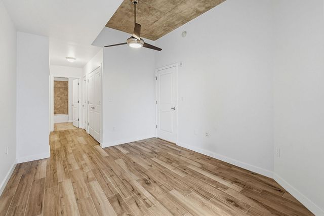 360 Nueces ST 1505, Austin, TX 78701