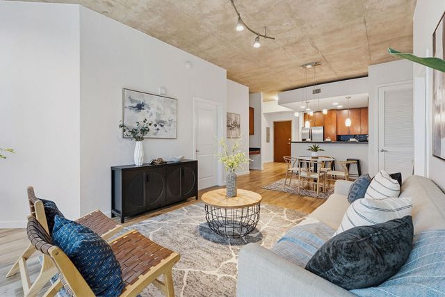 360 Nueces ST 1505, Austin, TX 78701