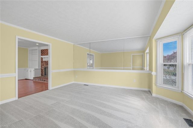 14 Jayne Lee DR, Hampton, VA 23664