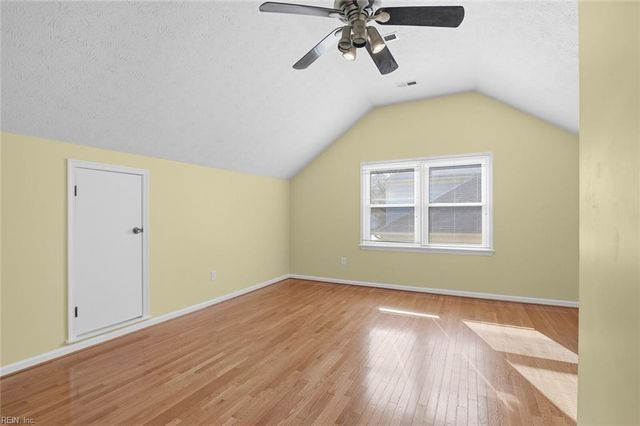 14 Jayne Lee DR, Hampton, VA 23664