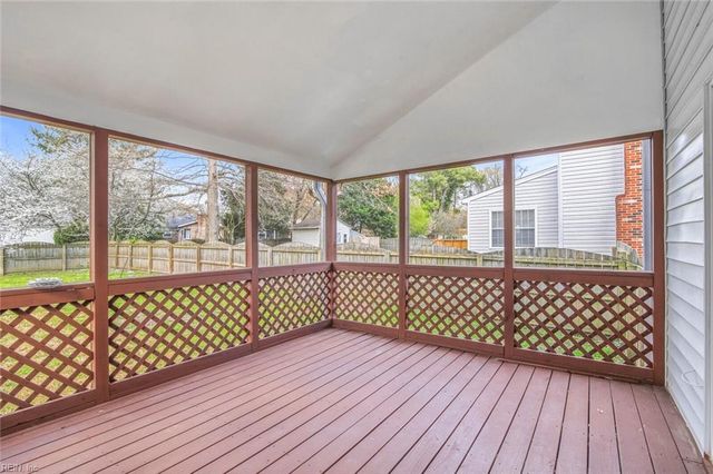 14 Jayne Lee DR, Hampton, VA 23664