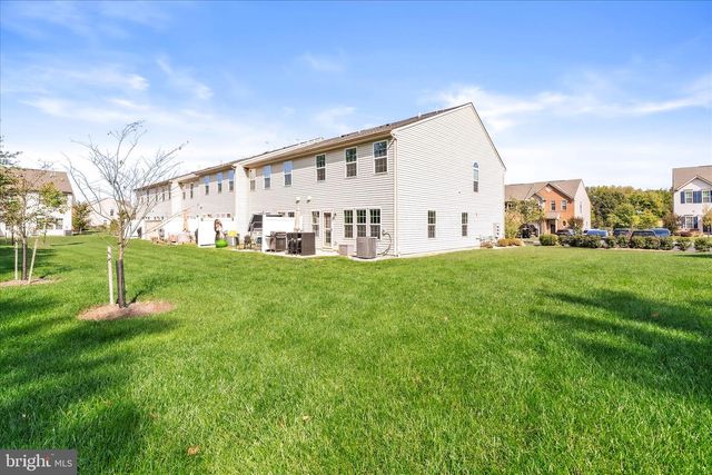 12 VENTANA CT, Hamilton, NJ 08619