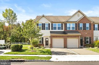 12 VENTANA CT, Hamilton, NJ 08619