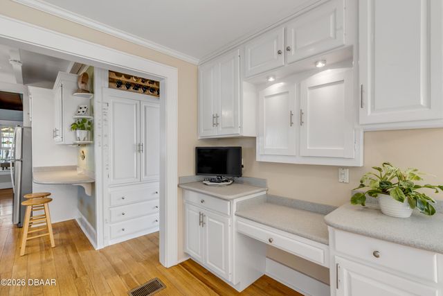315 Due East Street, New Smyrna Beach, FL 32169