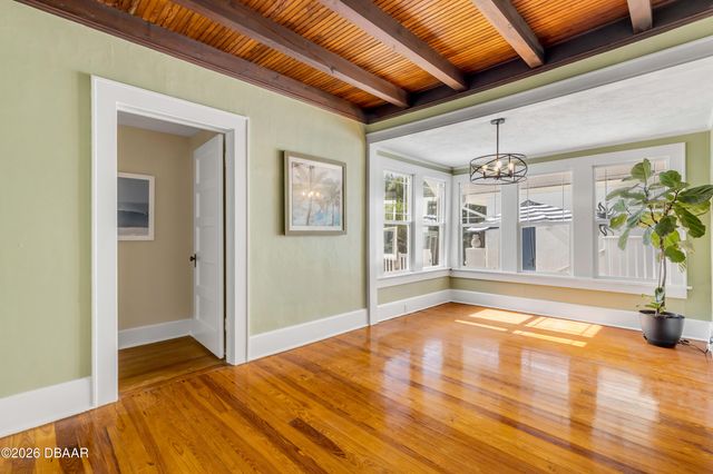 315 Due East Street, New Smyrna Beach, FL 32169