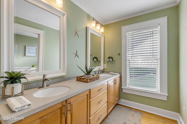 315 Due East Street, New Smyrna Beach, FL 32169