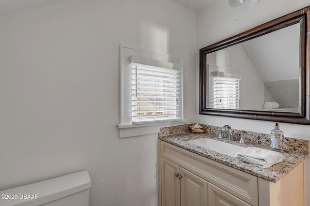 315 Due East Street, New Smyrna Beach, FL 32169