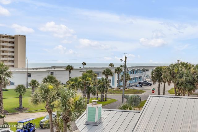 315 Due East Street, New Smyrna Beach, FL 32169