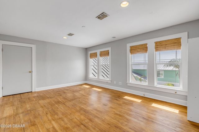315 Due East Street, New Smyrna Beach, FL 32169