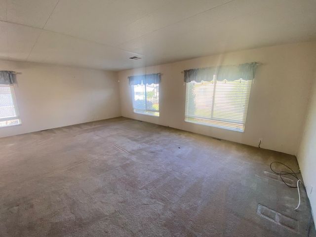 2706 W Ashlan Avenue # 94, Fresno, CA 93705