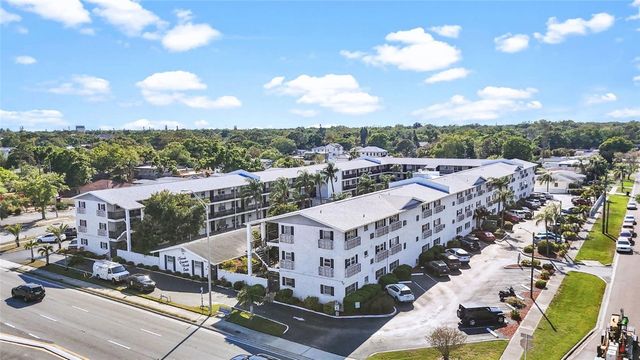 4050 4TH STREET N 122, St Petersburg, FL 33703