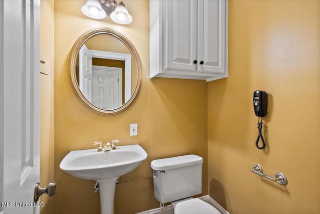 1500 Davis Road, Terry, MS 39170