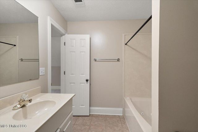 1500 Davis Road, Terry, MS 39170