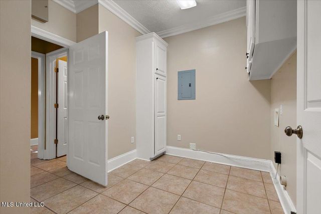 1500 Davis Road, Terry, MS 39170