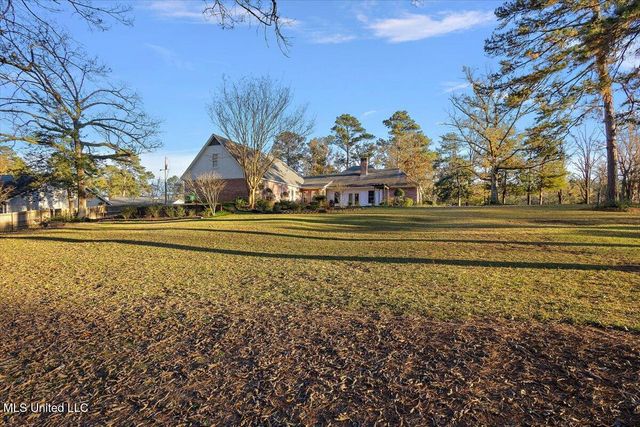 1500 Davis Road, Terry, MS 39170